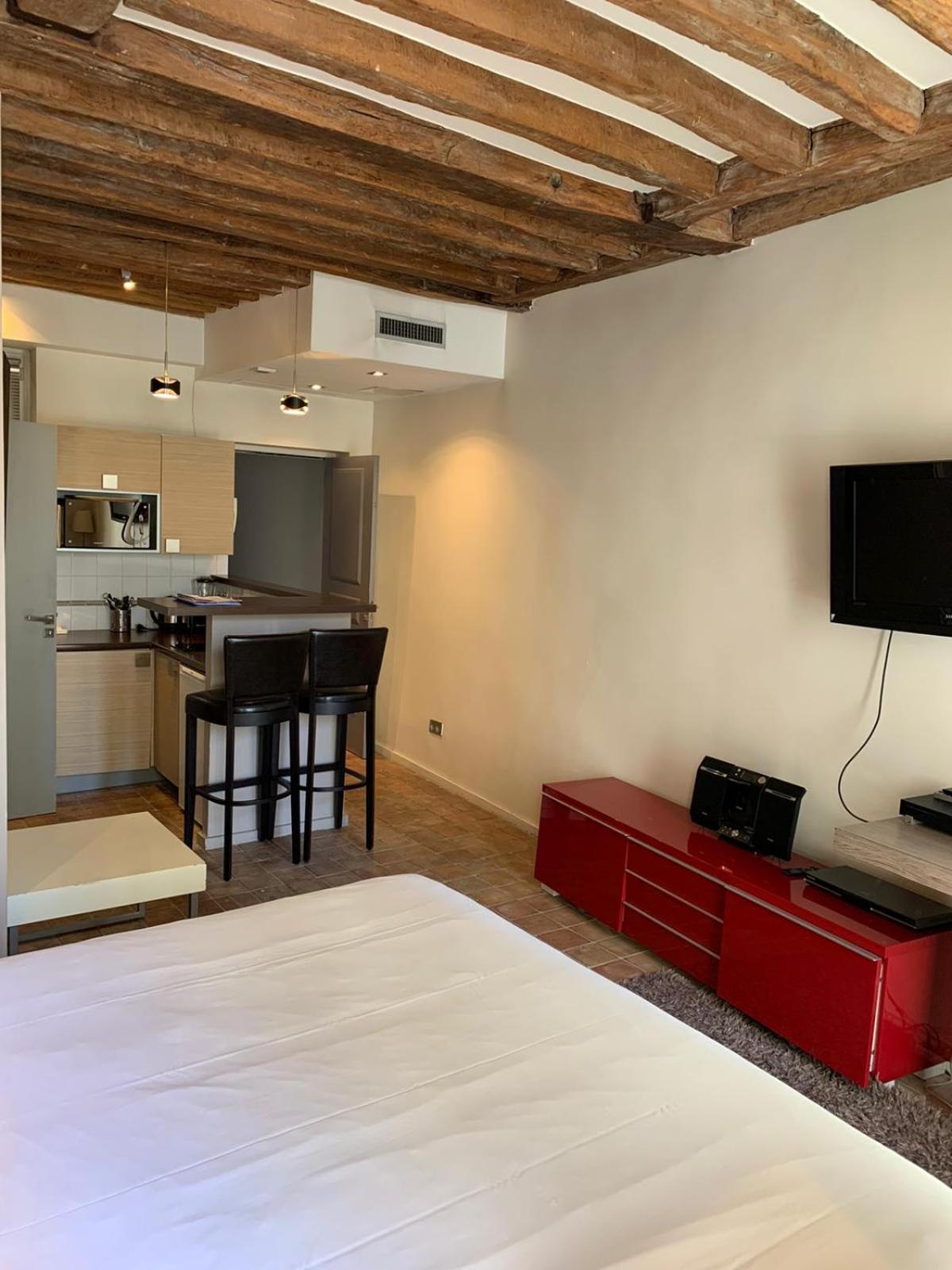Apartmán Habitat Parisien - Marais Sicile Exteriér fotografie
